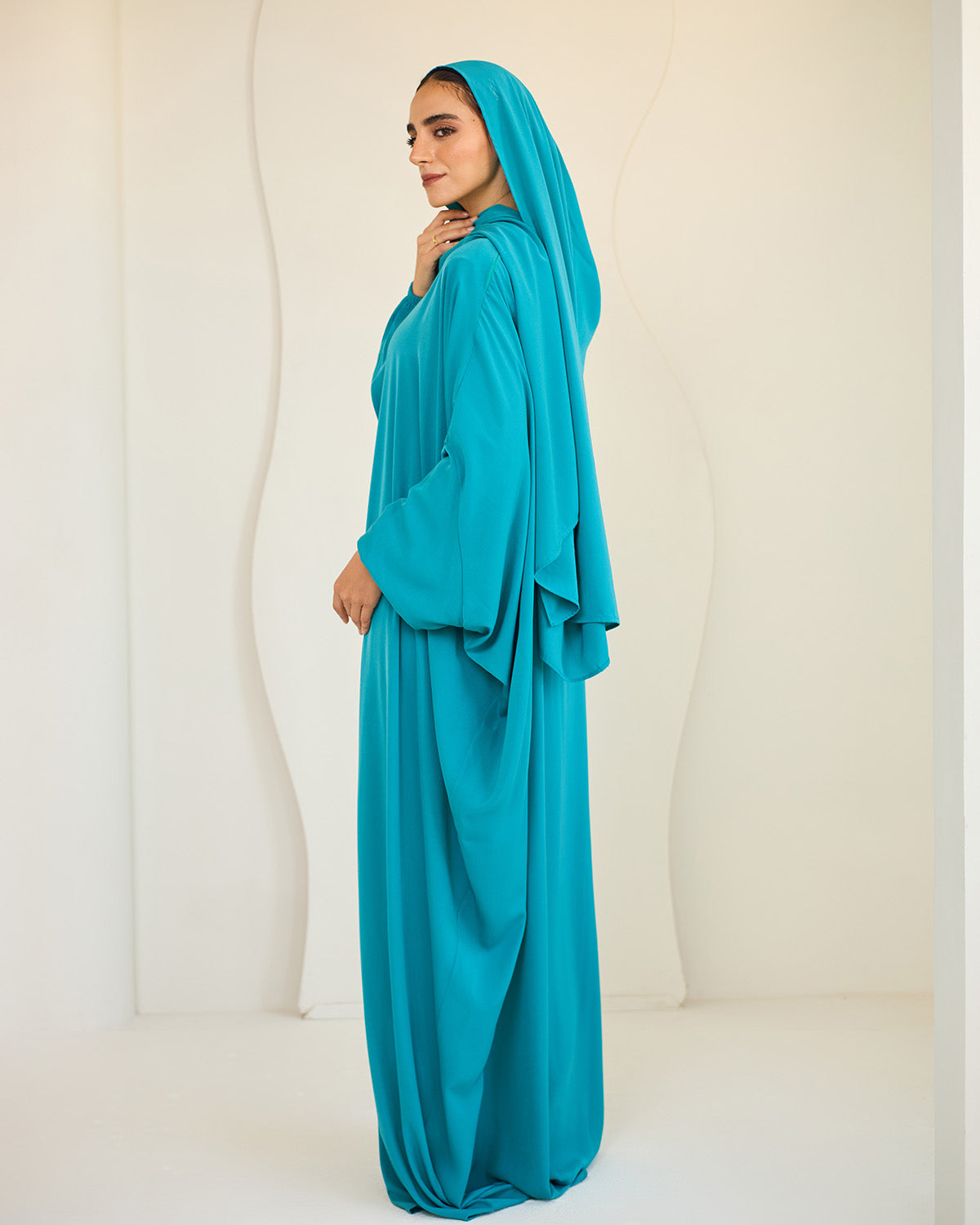 TURQUOISE CREPE CLASSIC ISDAL