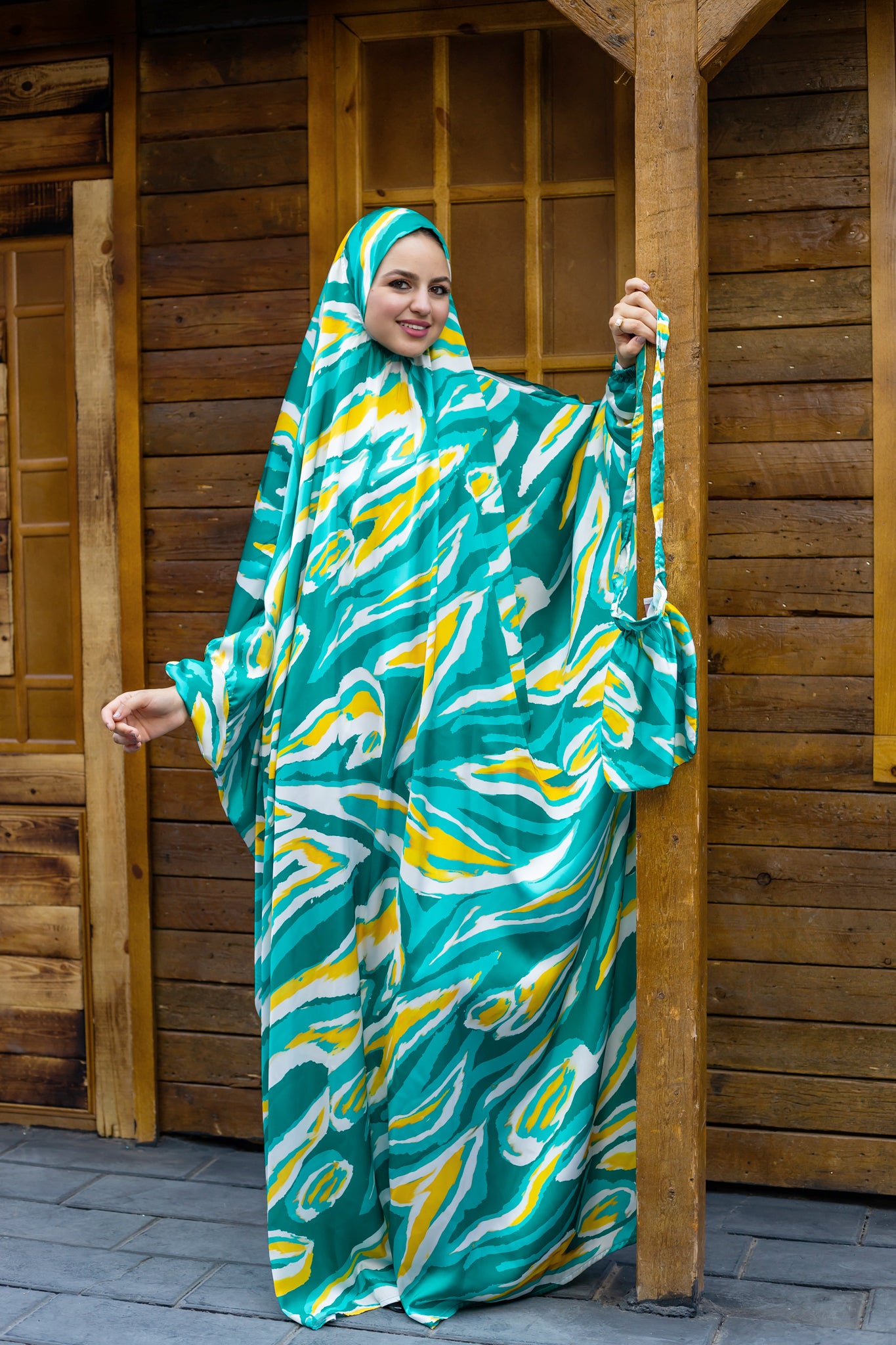 OCEAN BREATH PRINT SATIN MALHAFA ISDAL