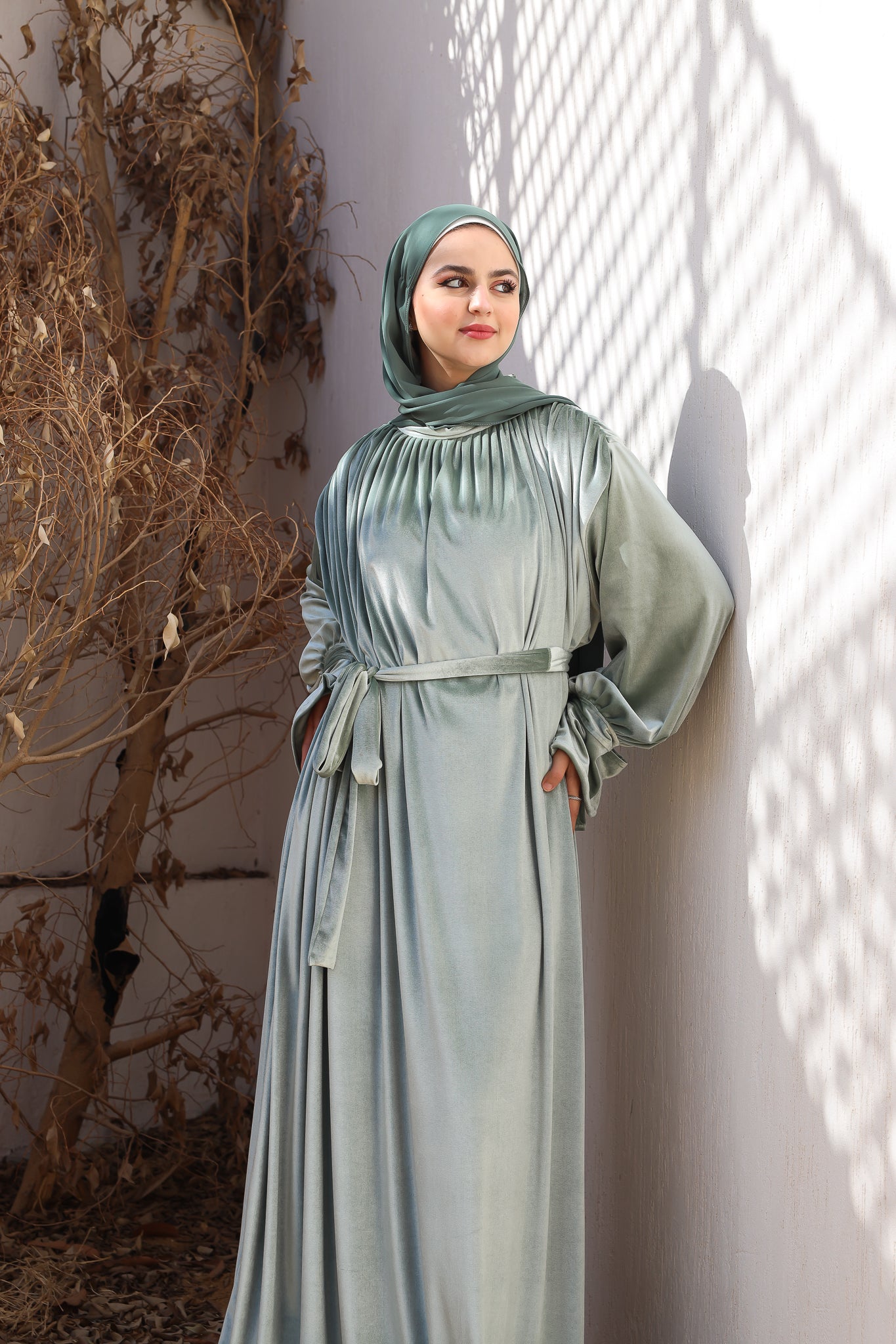 MINT VELVET ABAYA ISDAL