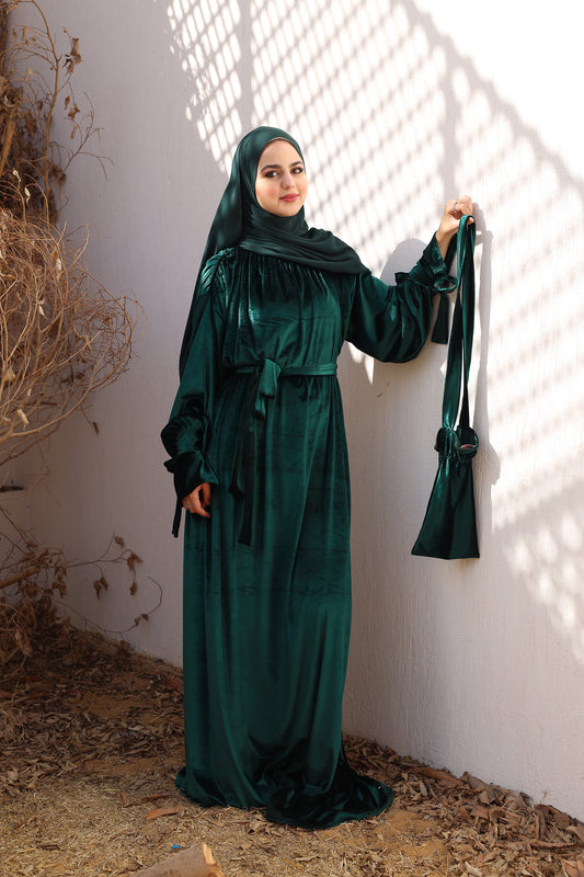 DARK GREEN VELVET ABAYA ISDAL