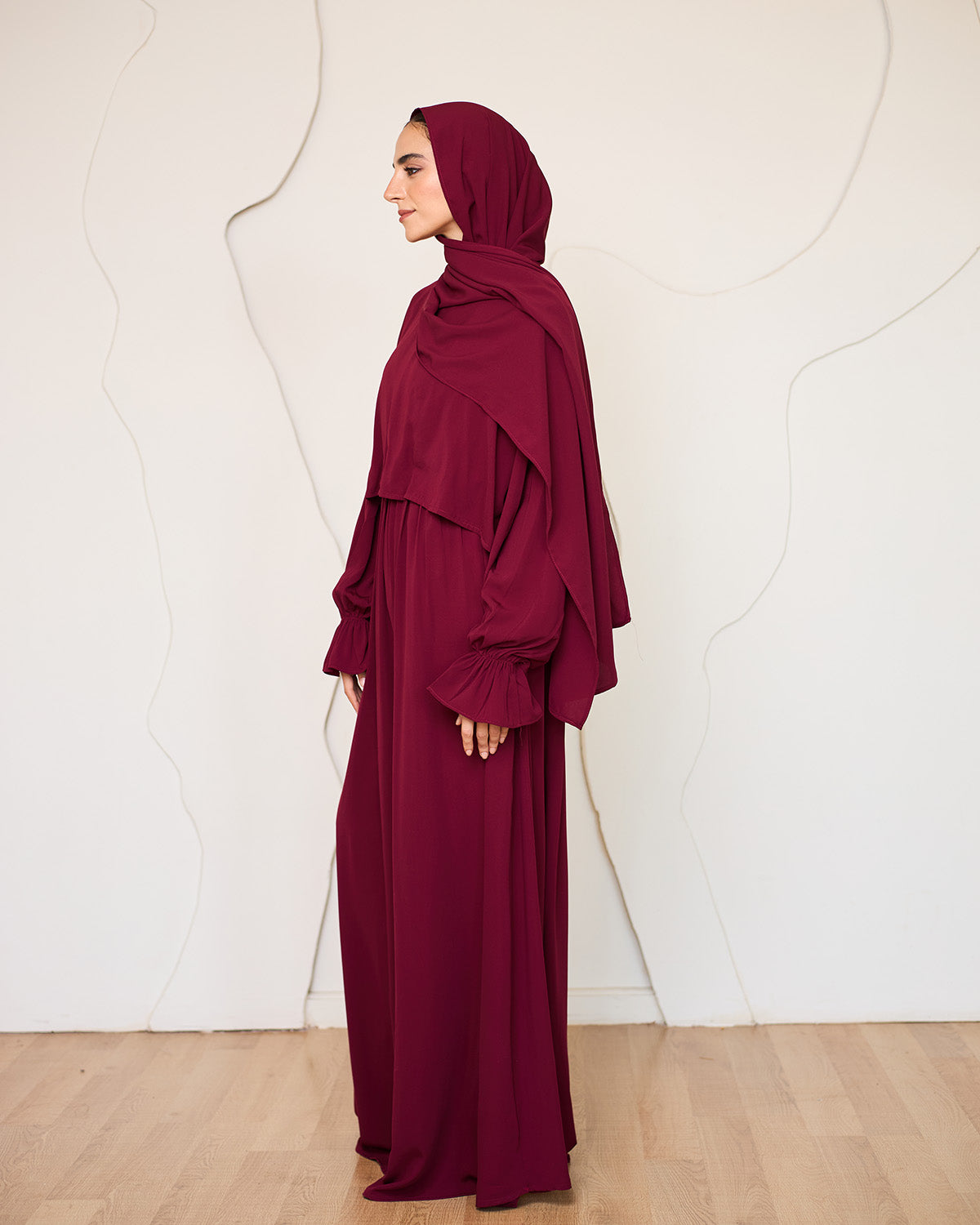 MAROON CREPE DRESSY ISDAL