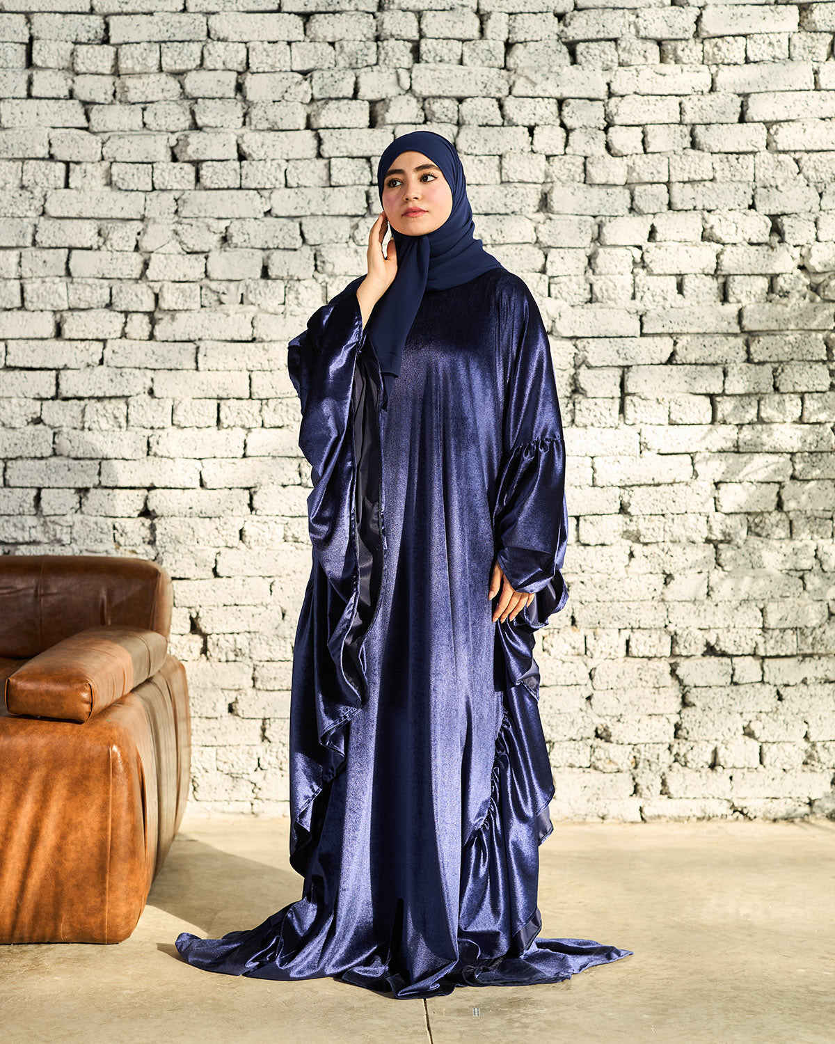 NAVY VELVET RUFFLES ISDAL