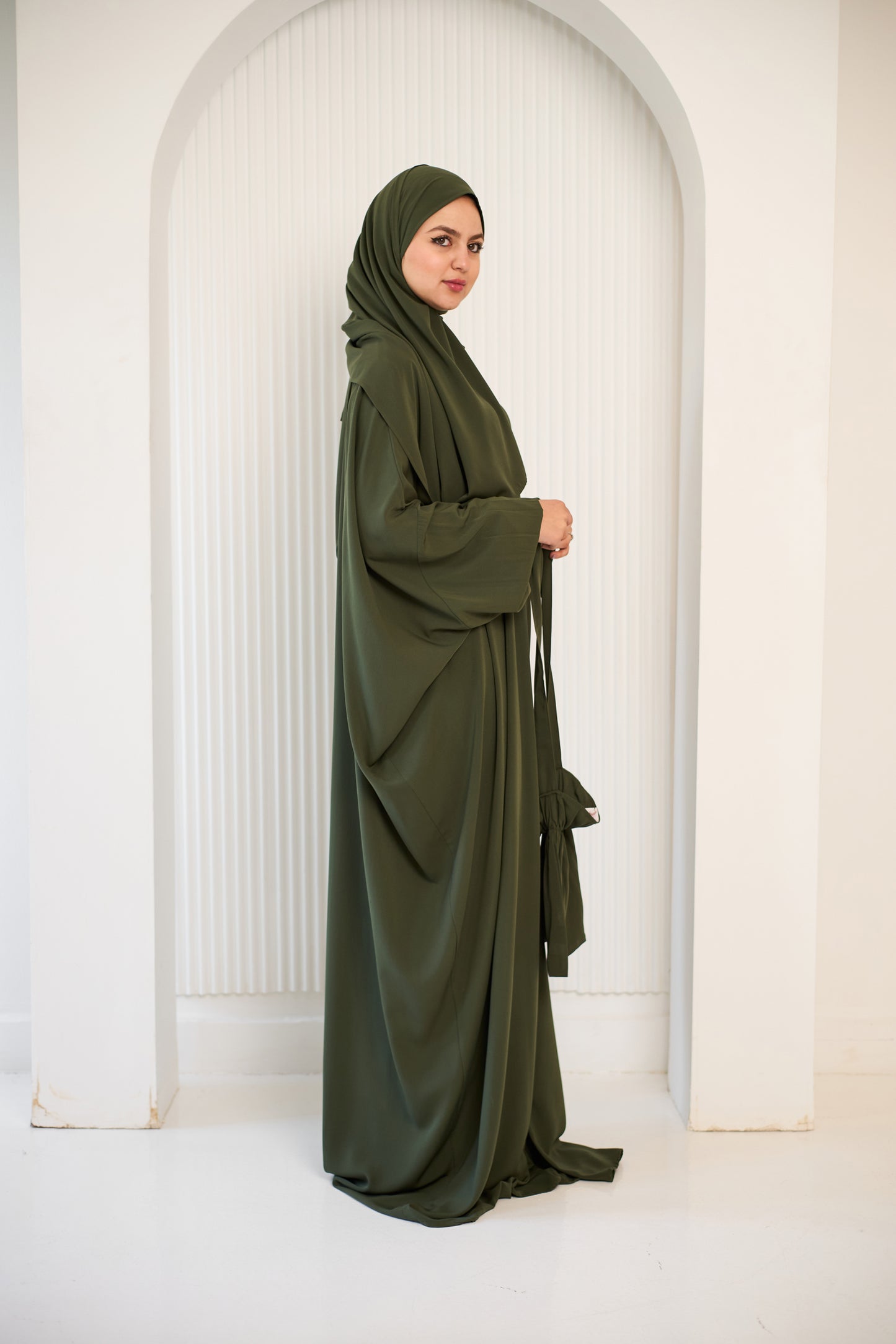 OLIVE GREEN CREPE CLASSIC ISDAL