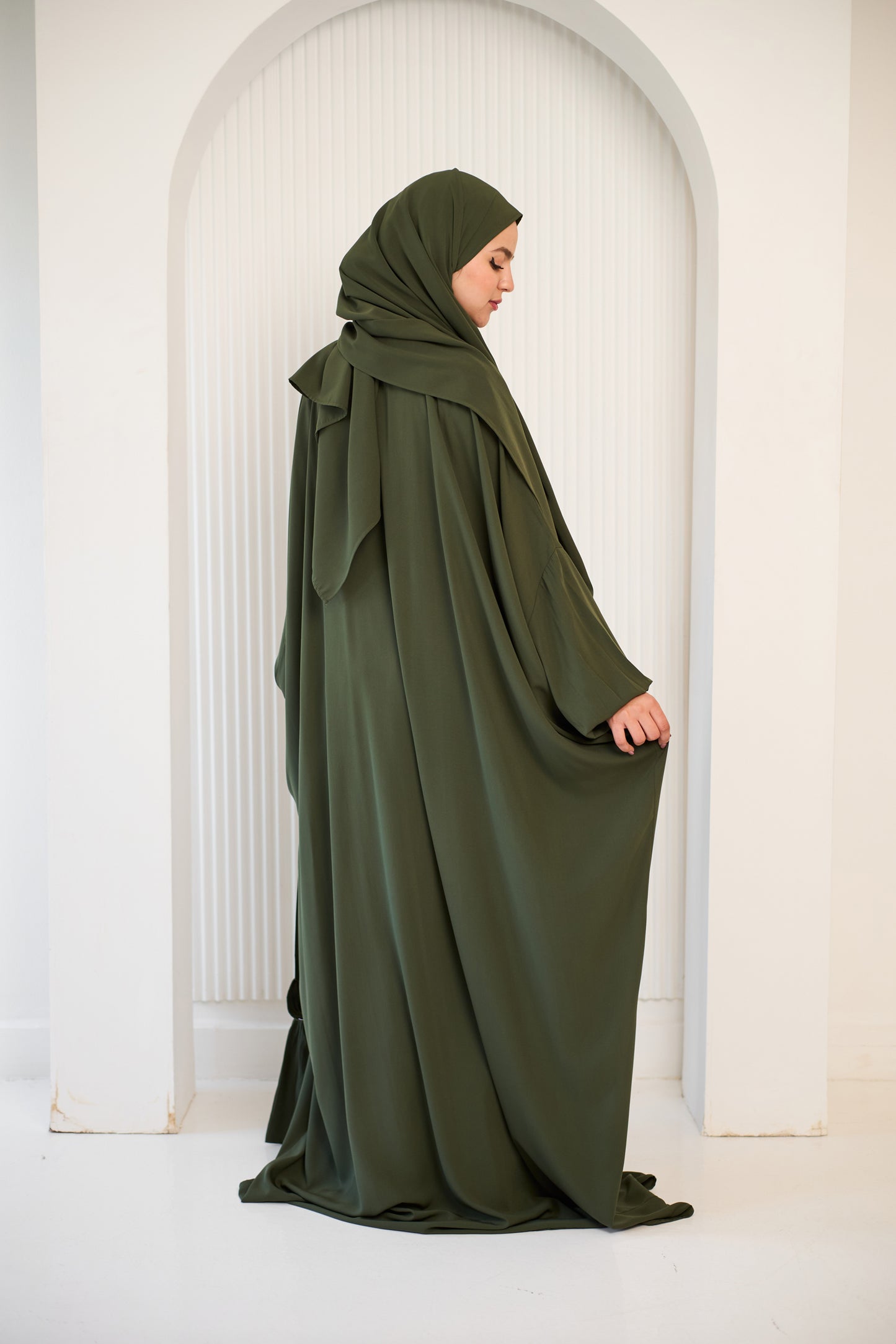 OLIVE GREEN CREPE CLASSIC ISDAL
