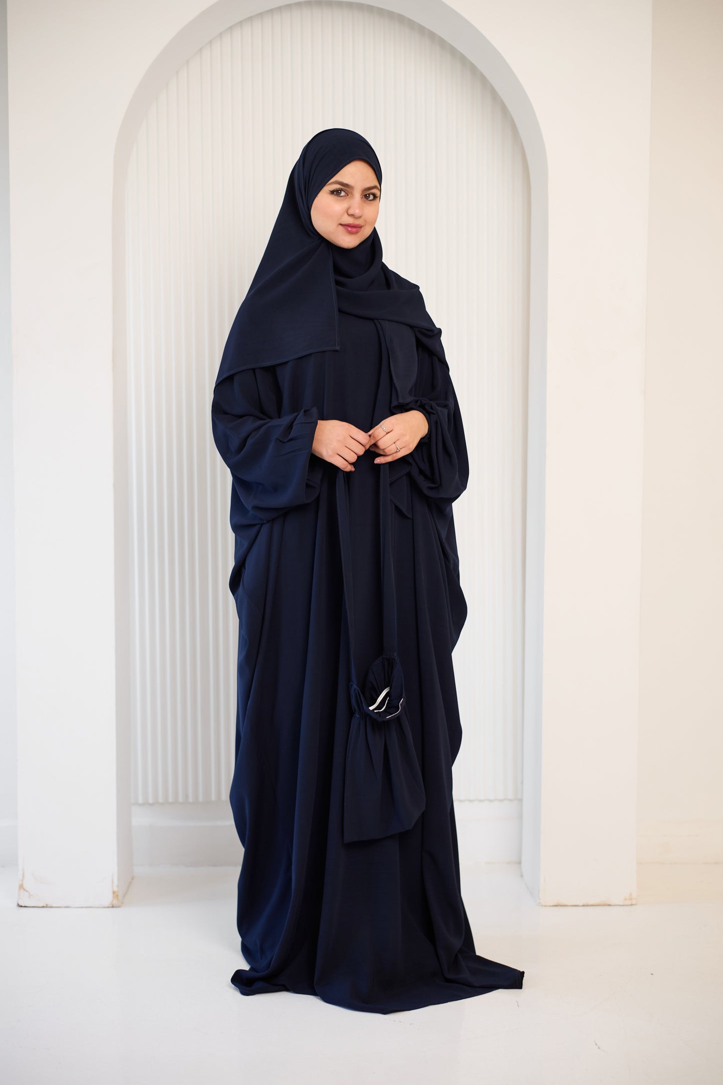 NAVY BLUE CREPE CLASSIC ISDAL