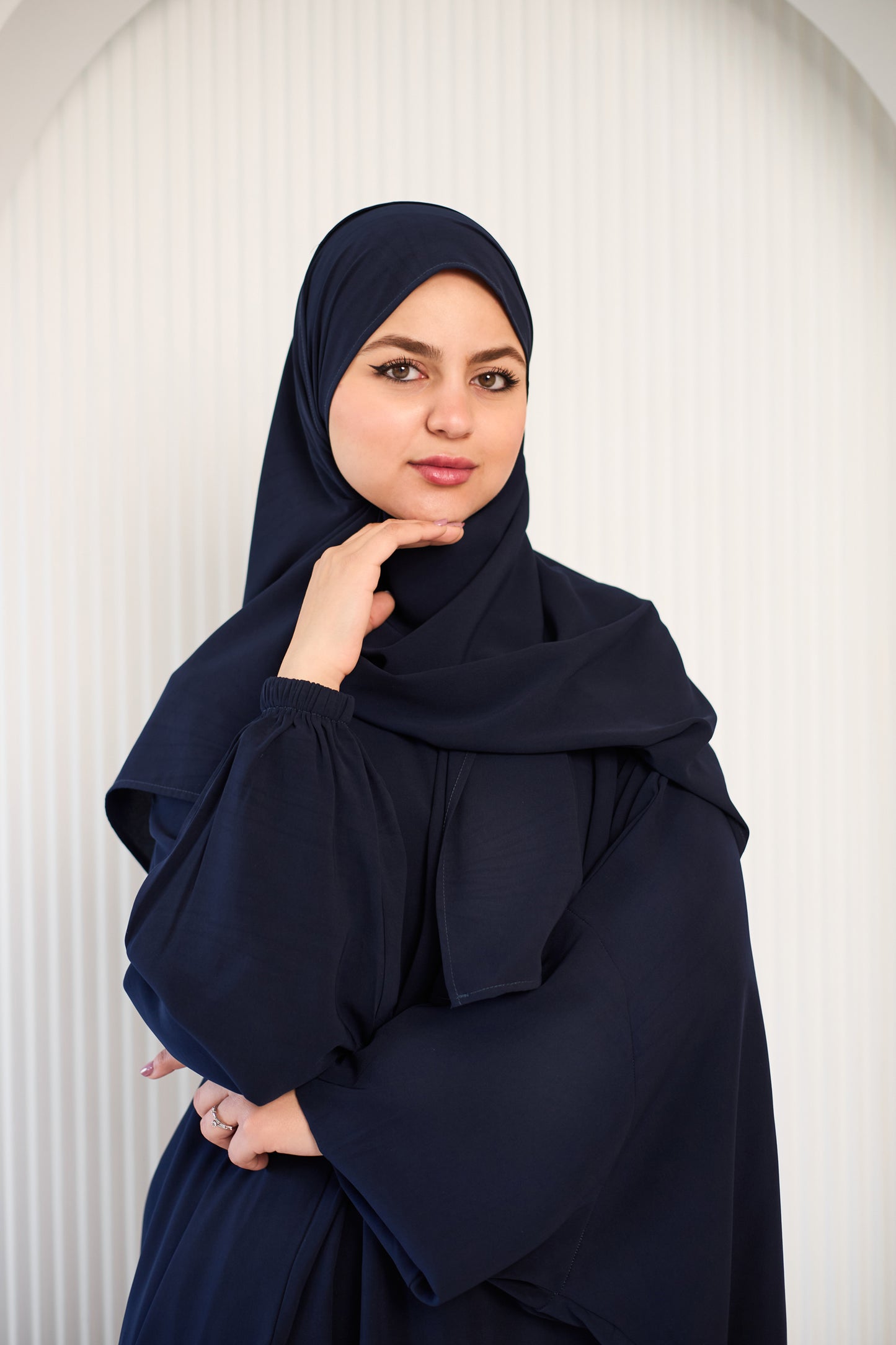 NAVY BLUE CREPE CLASSIC ISDAL