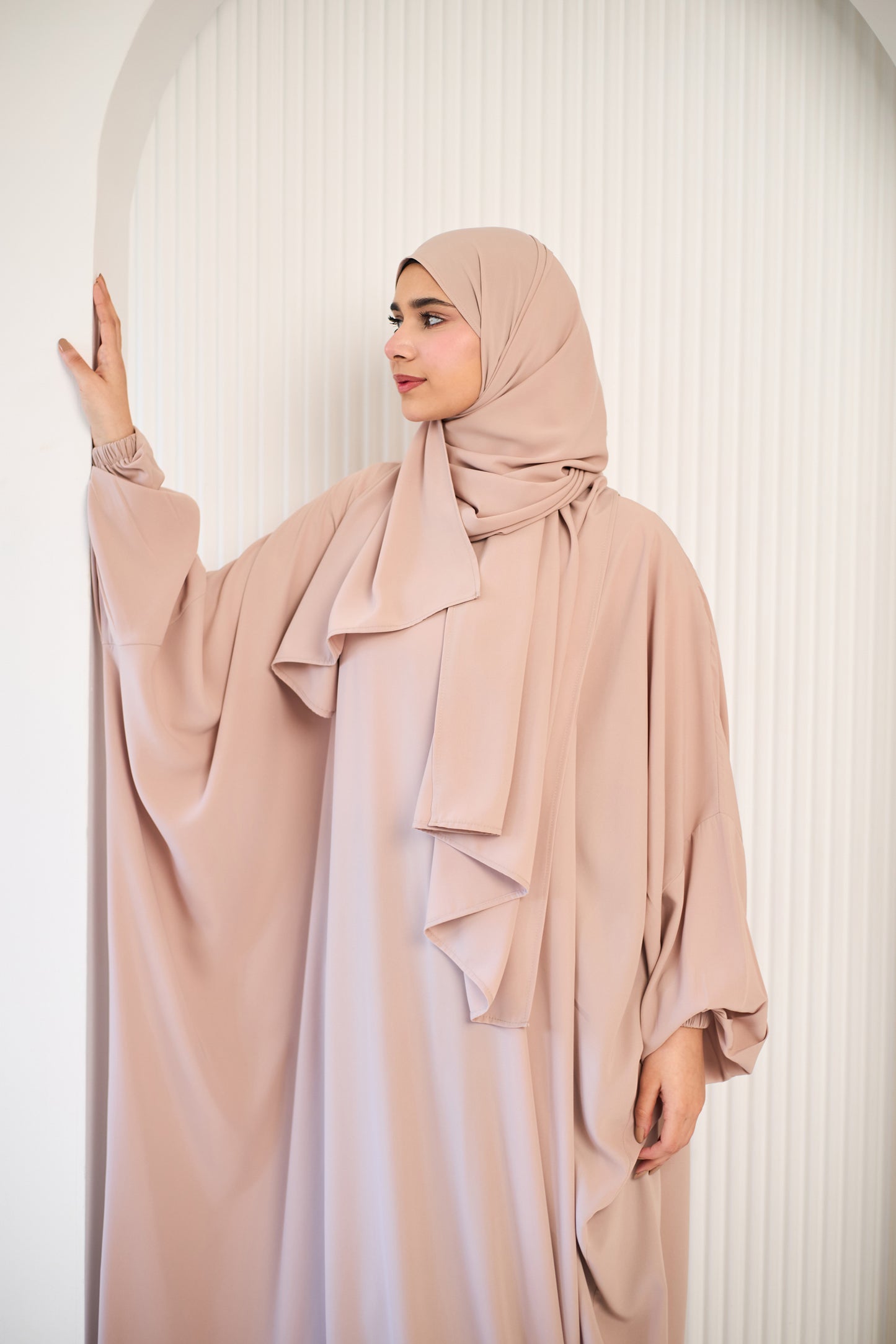 NUDE BEIGE CLASSIC ISDAL