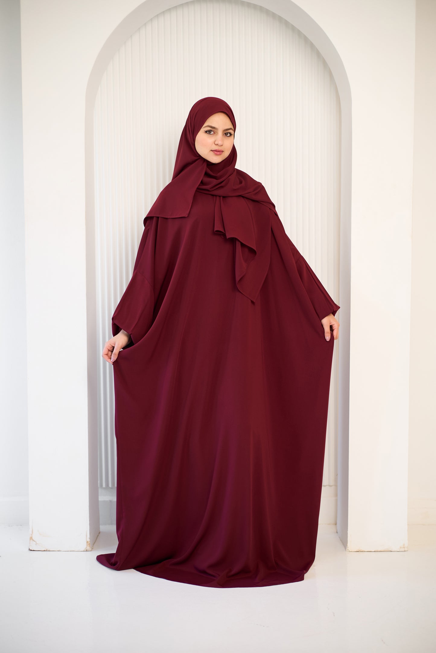 RUBY MAROON CREPE CLASSIC ISDAL