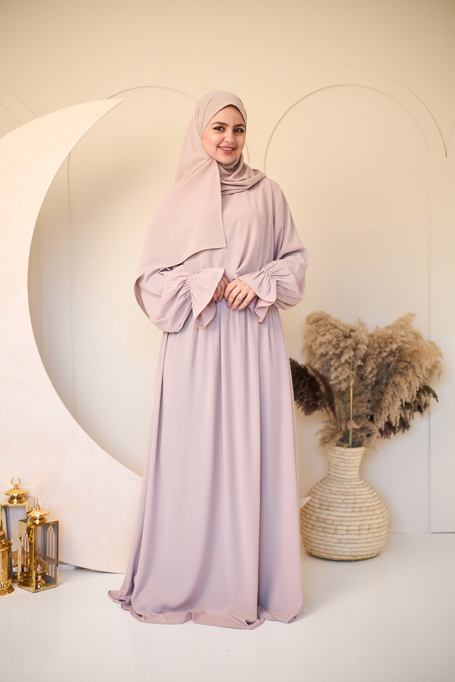 BEIGE NUDE CREPE DRESSY ISDAL