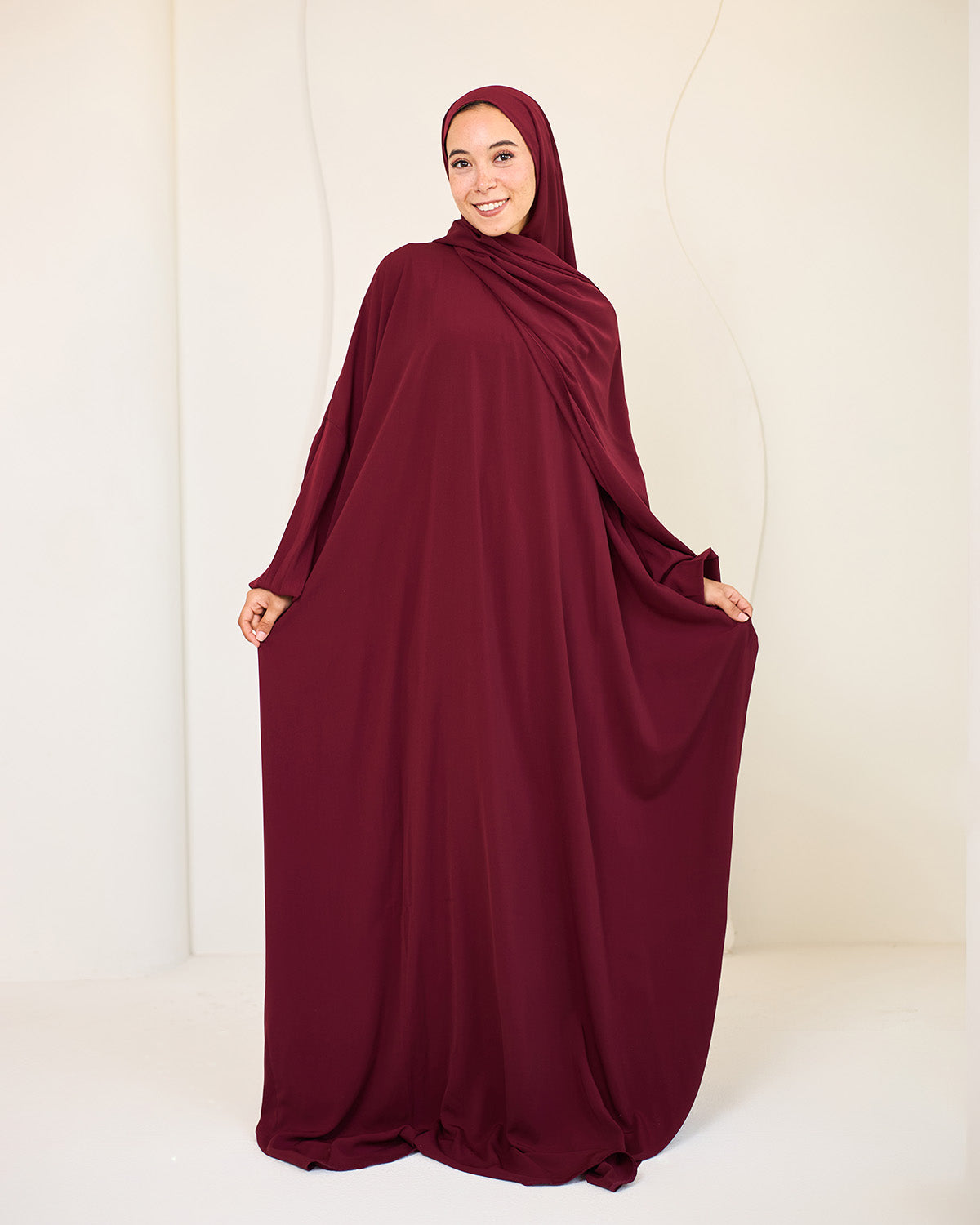 RUBY MAROON CREPE CLASSIC ISDAL