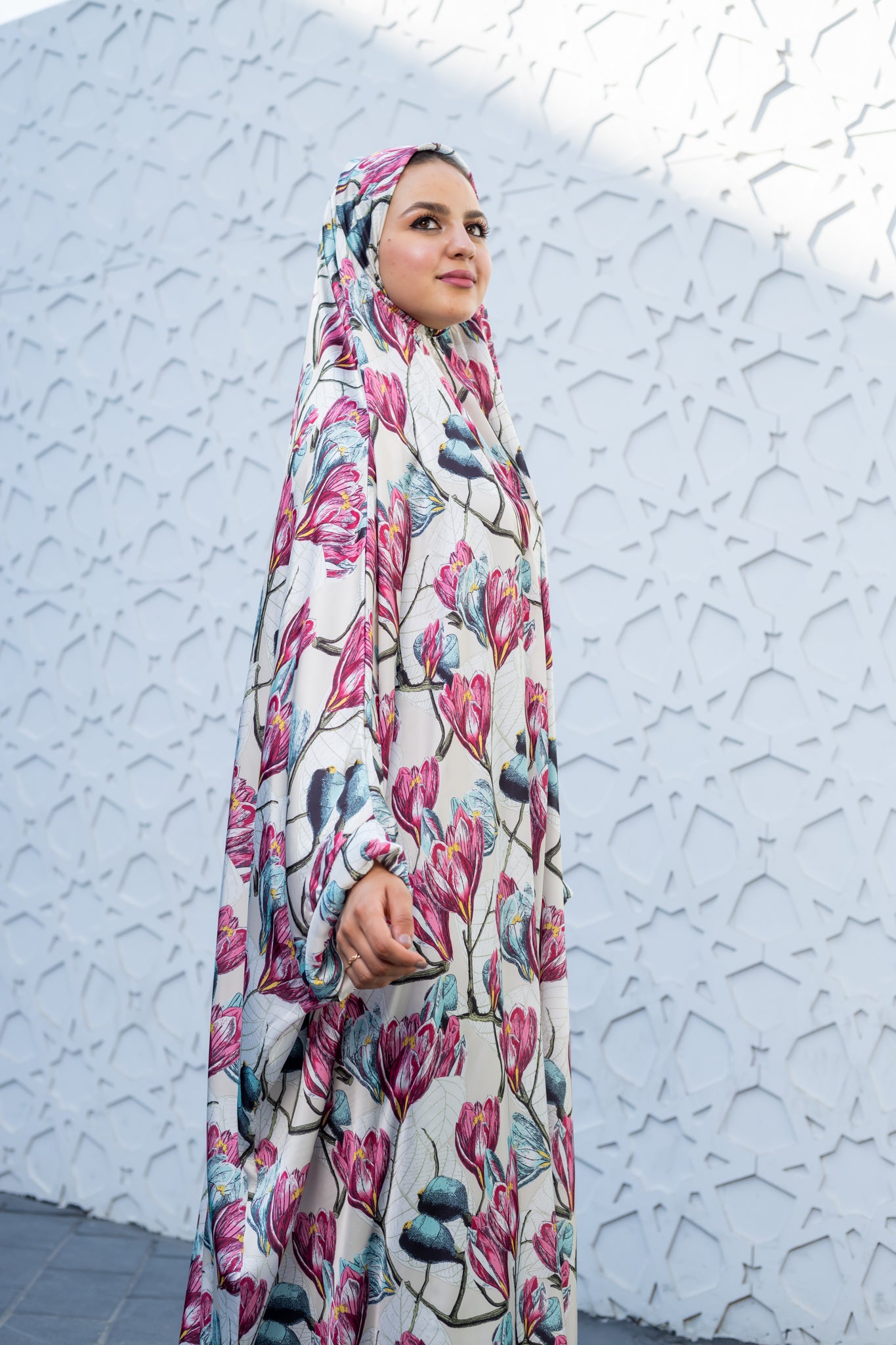 SPRING BLOOM PRINT SATIN MALHAFA ISDAL
