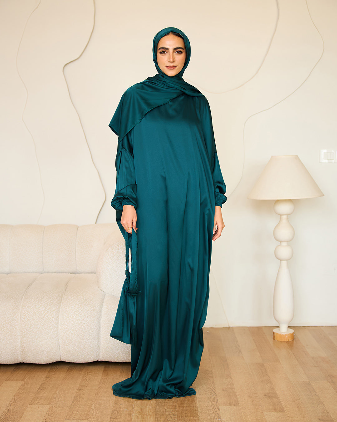 TIMELESS TEAL CLASSIC SATIN ISDAL