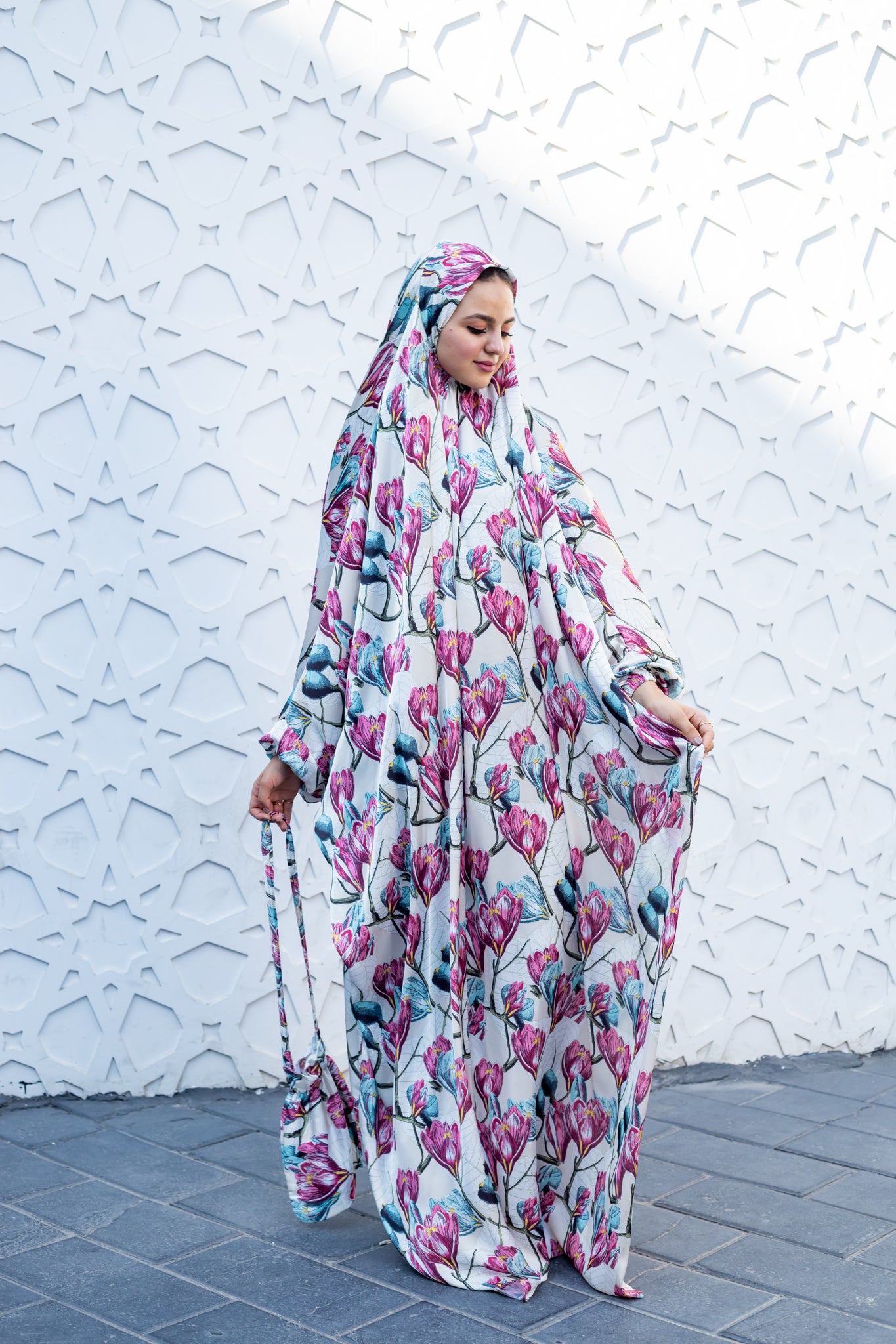 SPRING BLOOM PRINT SATIN MALHAFA ISDAL