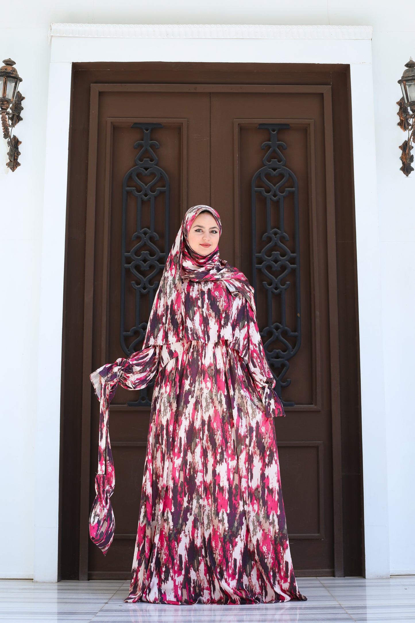 FUCHSIA STROKES PRINT DRESSY SATIN ISDAL