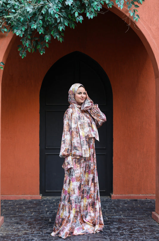 BAROQUE SUNSET PRINT DRESSY SATIN ISDAL