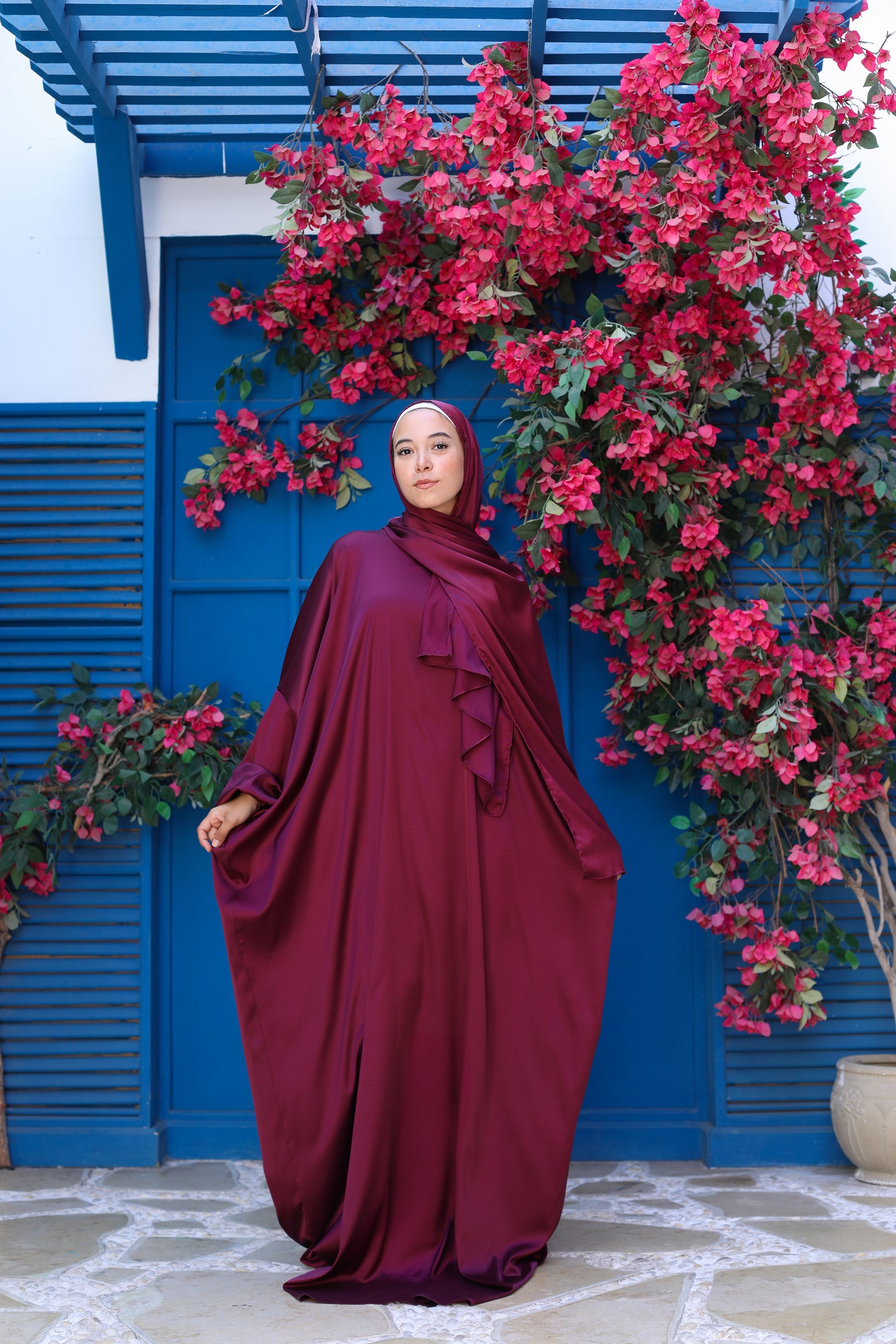 MAGENTA CLASSIC SATIN ISDAL