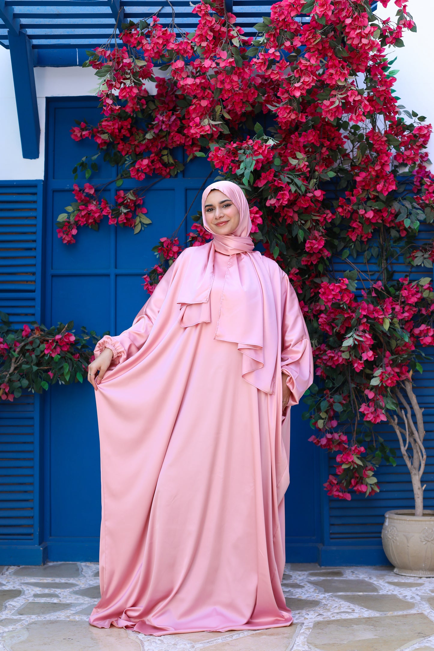 BUBBLEGUM PINK CLASSIC SATIN ISDAL