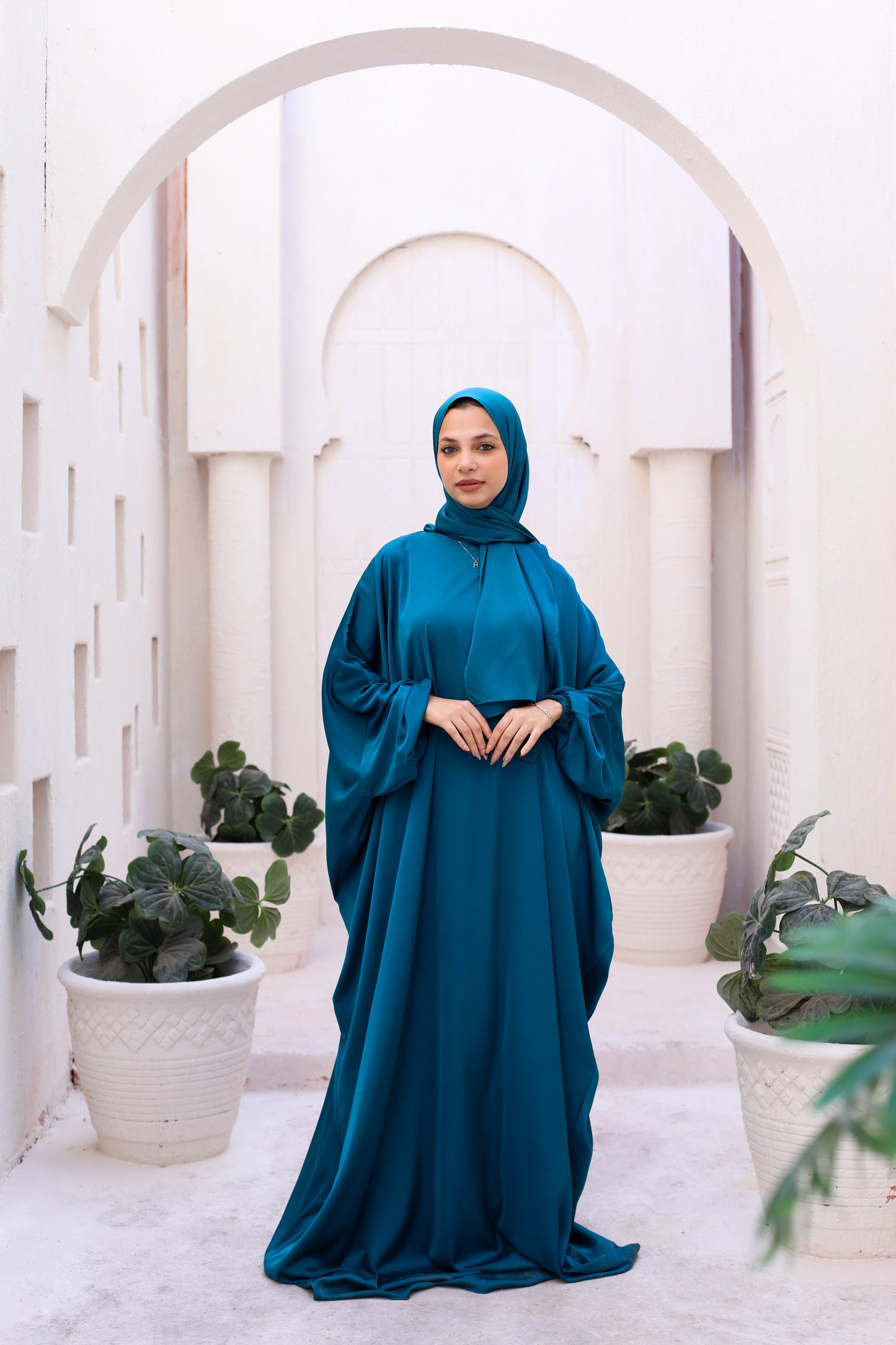 TIMELESS TEAL CLASSIC SATIN ISDAL