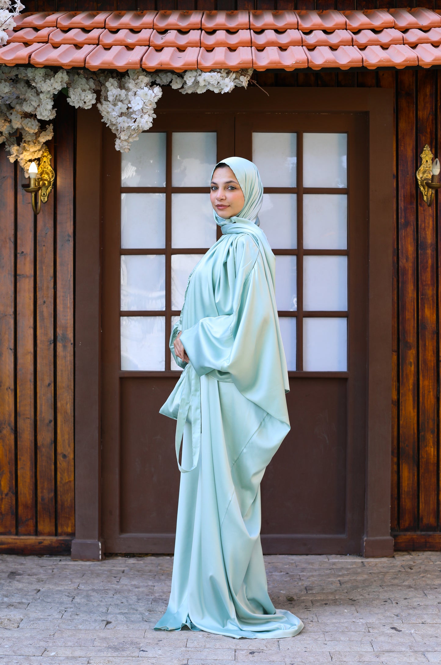 GREEN LILLY CLASSIC SATIN ISDAL