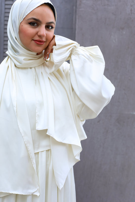 CREAMY WHITE SATIN DRESS ISDAL