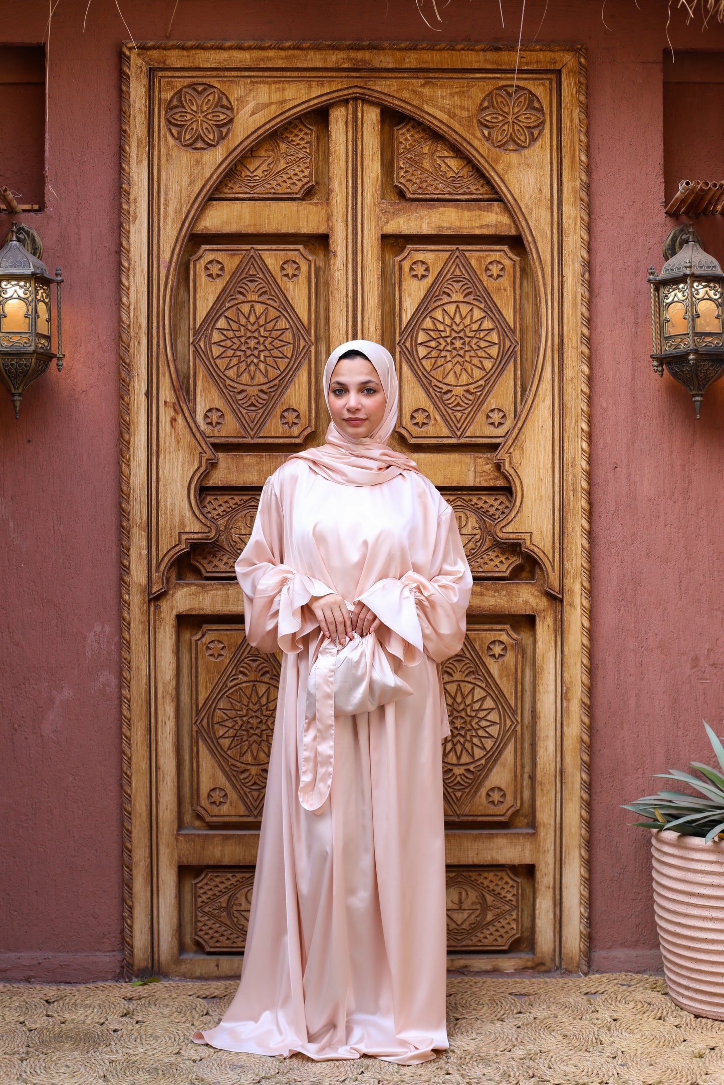 PEARL ANGEL SATIN DRESS ISDAL