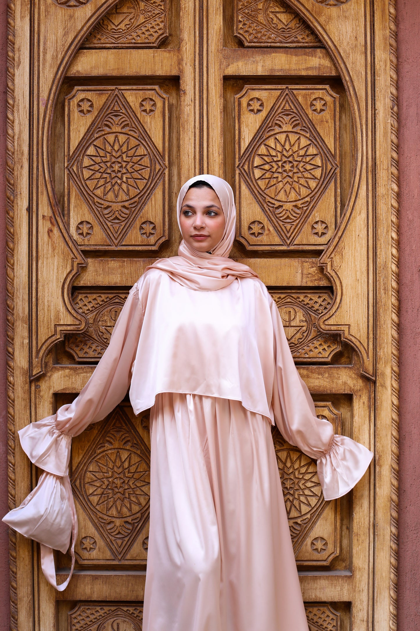 PEARL ANGEL SATIN DRESS ISDAL