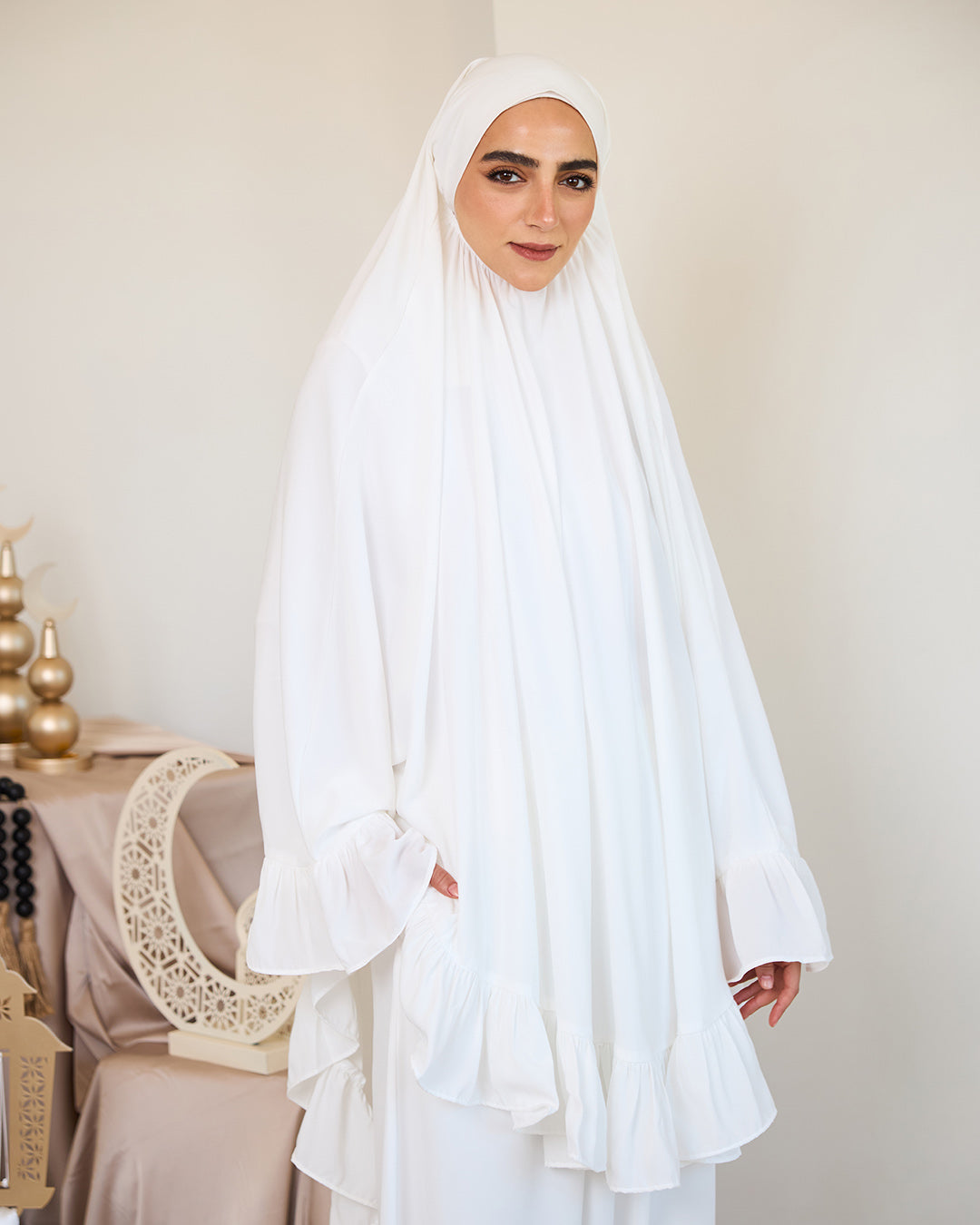 WHITE CREPE SET ISDAL