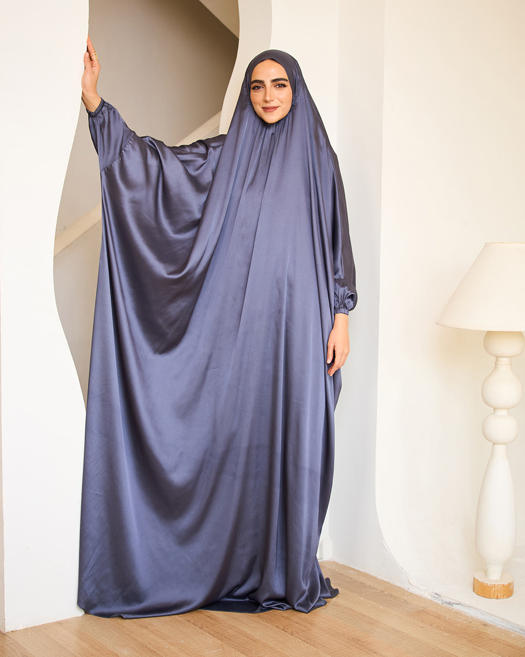 GREY SATIN MALHAFA ISDAL