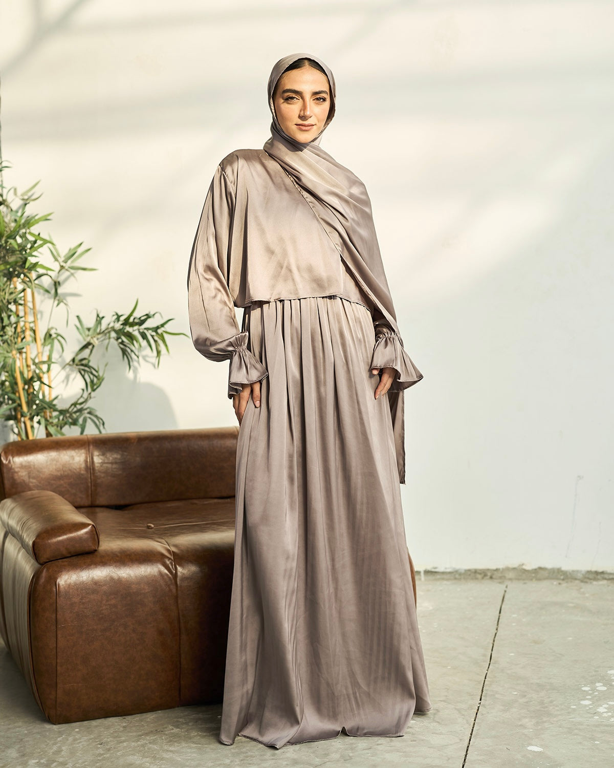 MAUVE SHADOWS SATIN DRESS ISDAL