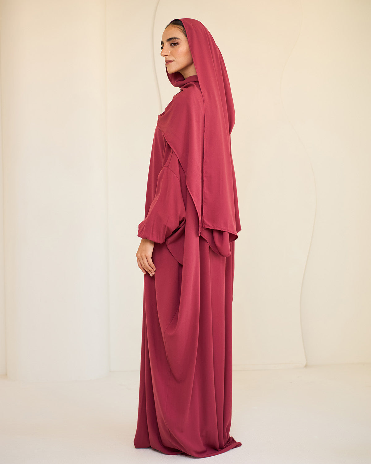 BRICK RED CREPE CLASSIC ISDAL