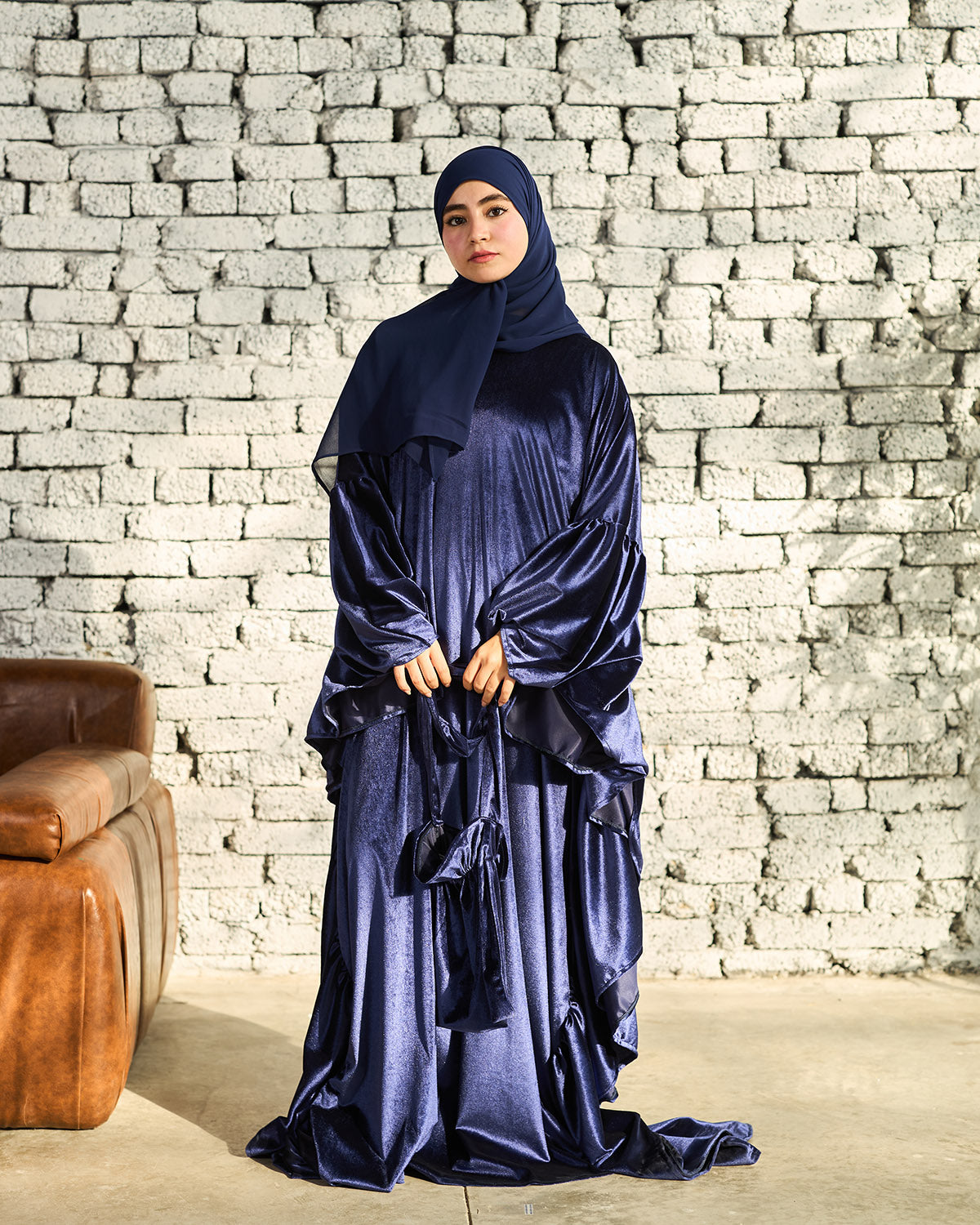 NAVY VELVET RUFFLES ISDAL