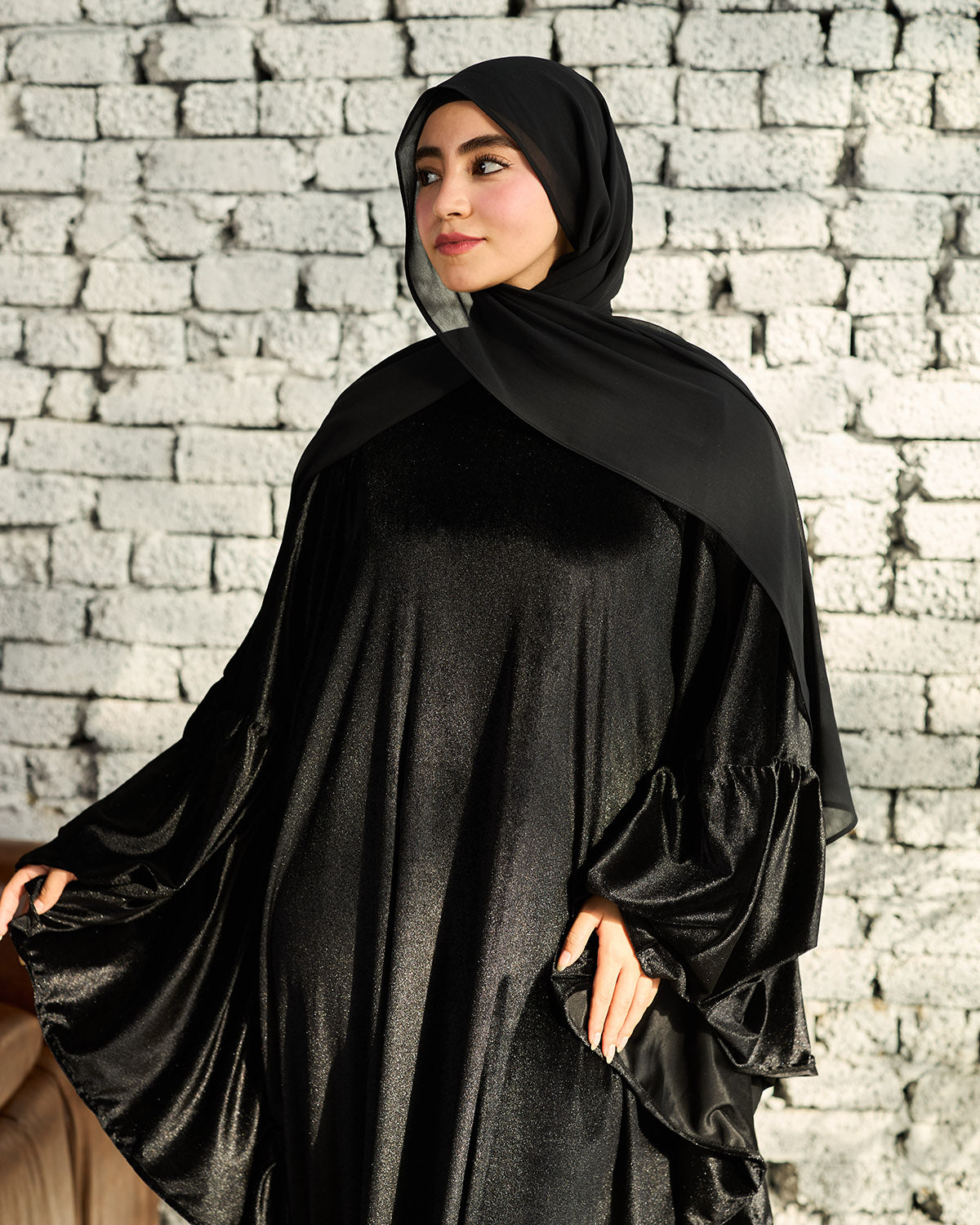 BLACK VELVET RUFFLES ISDAL