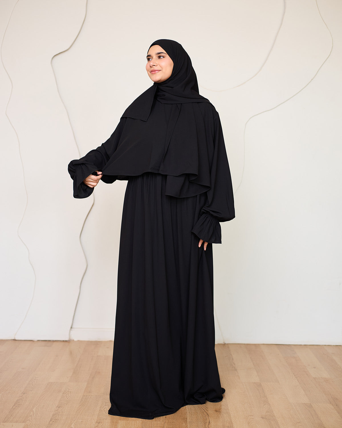 BLACK CREPE DRESSY ISDAL