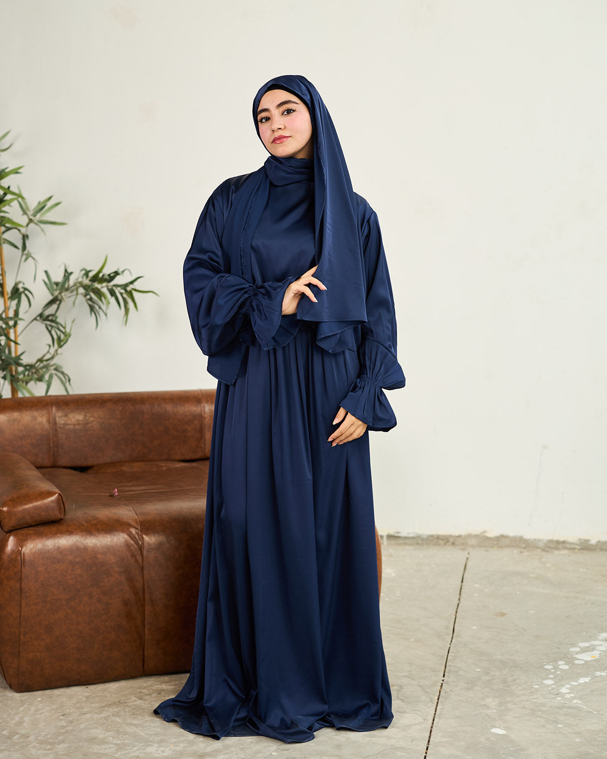 MIDNIGHT BLUE SATIN DRESS ISDAL