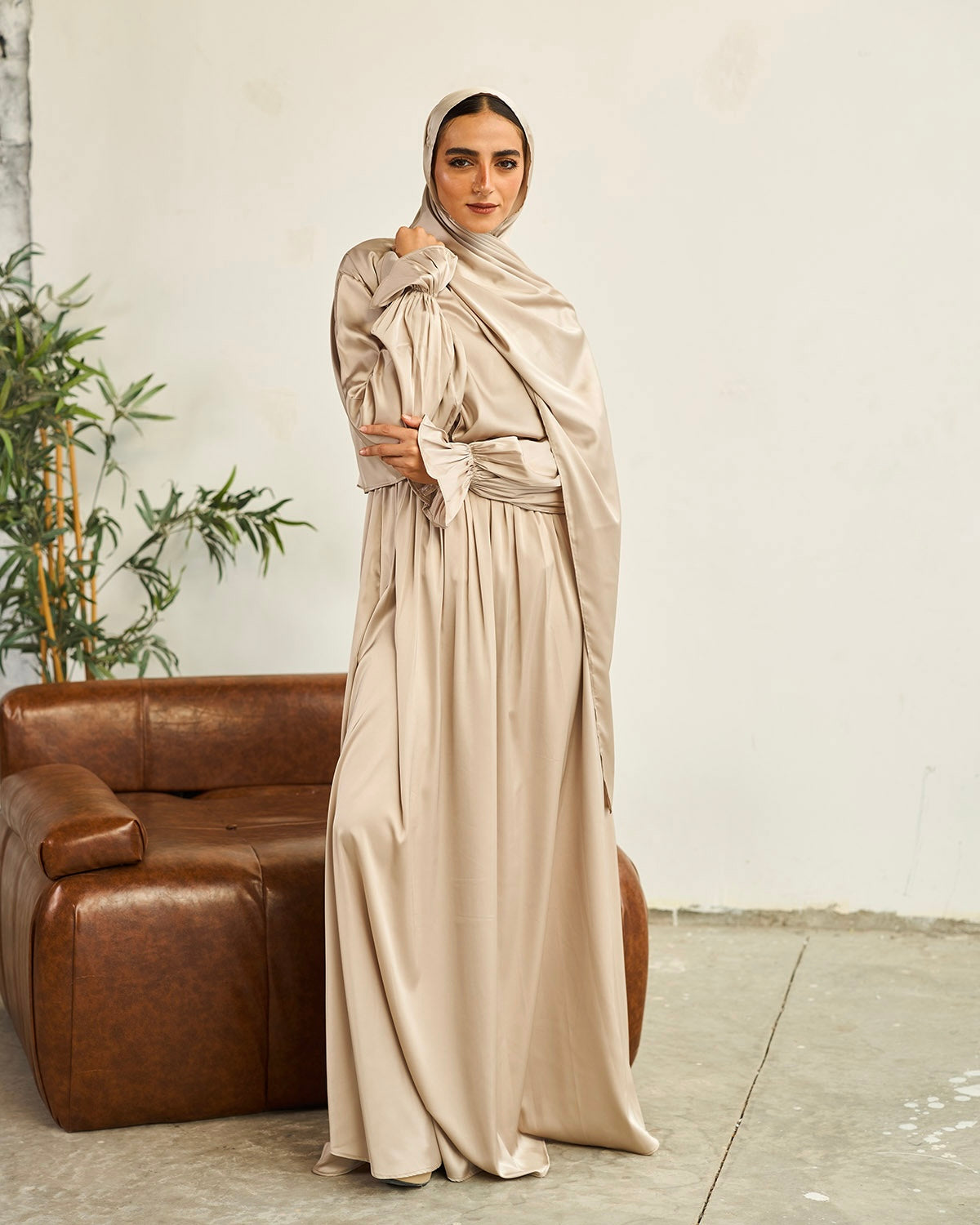 GOLD SATIN DRESS ISDAL