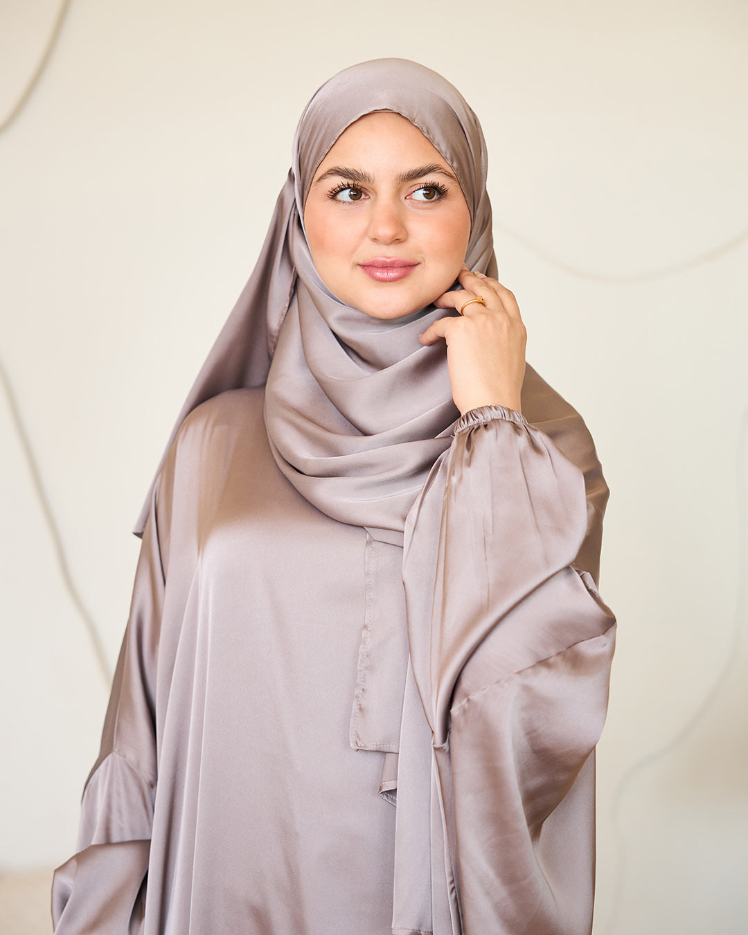 MAUVE SHADOWS CLASSIC SATIN ISDAL