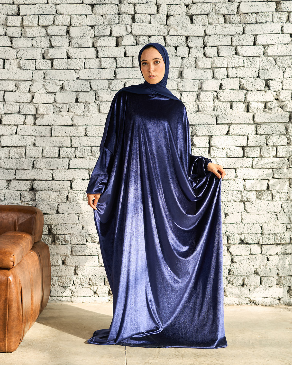 NAVY VELVET CLASSIC ISDAL