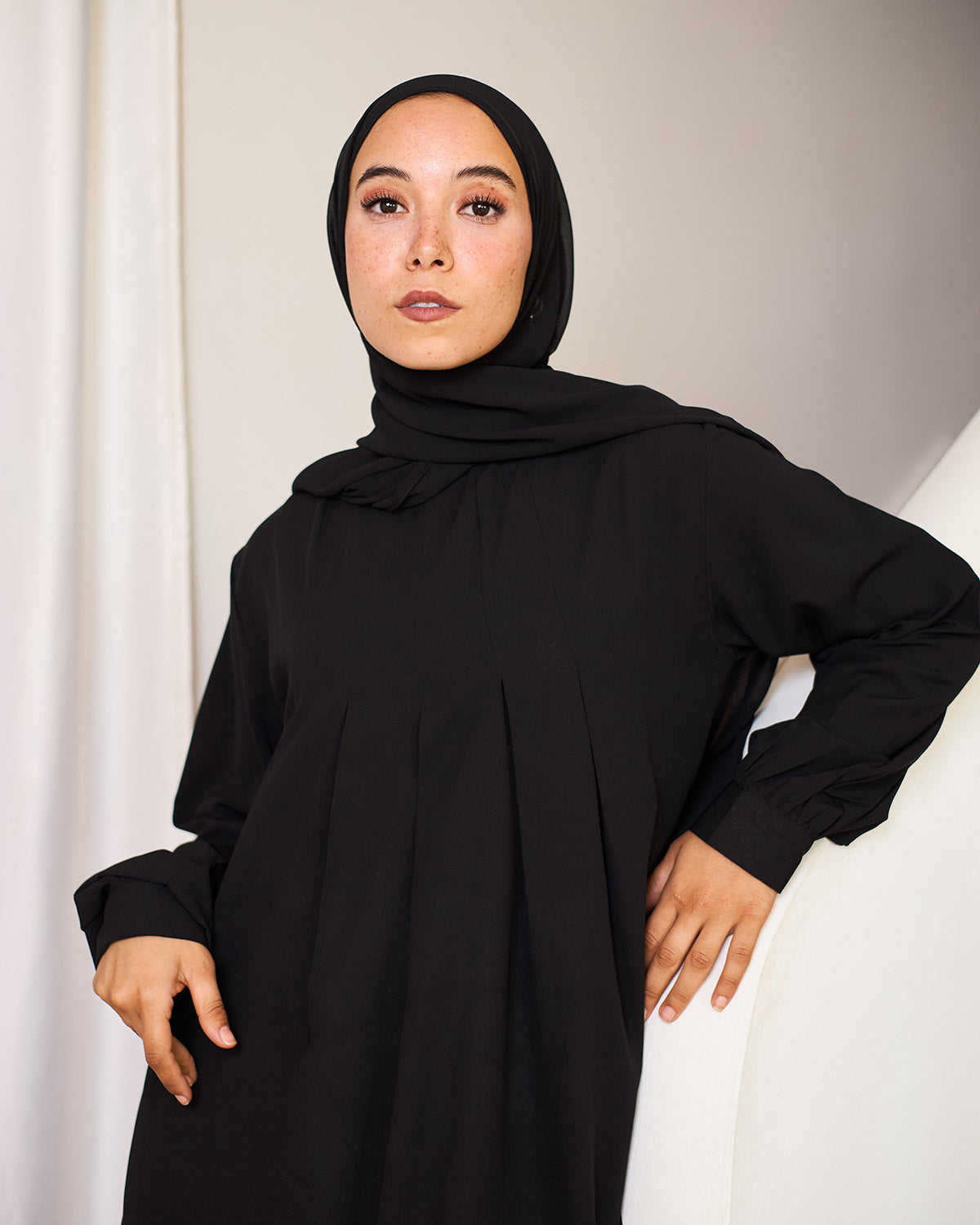 BLACK BASIC DRESS