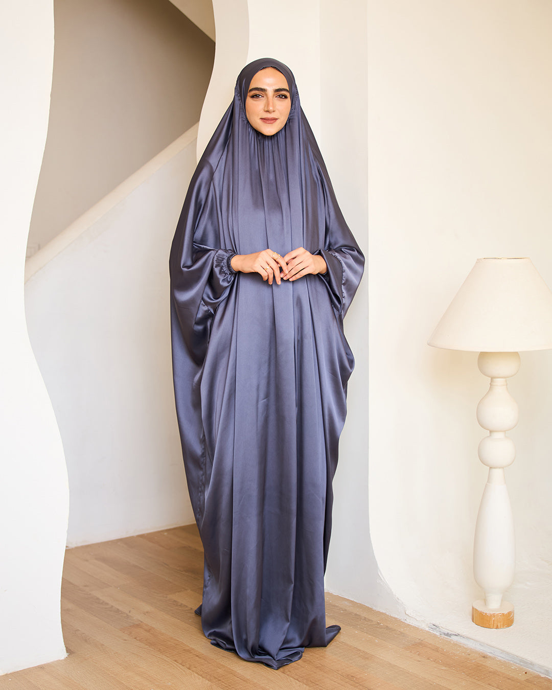 GREY SATIN MALHAFA ISDAL