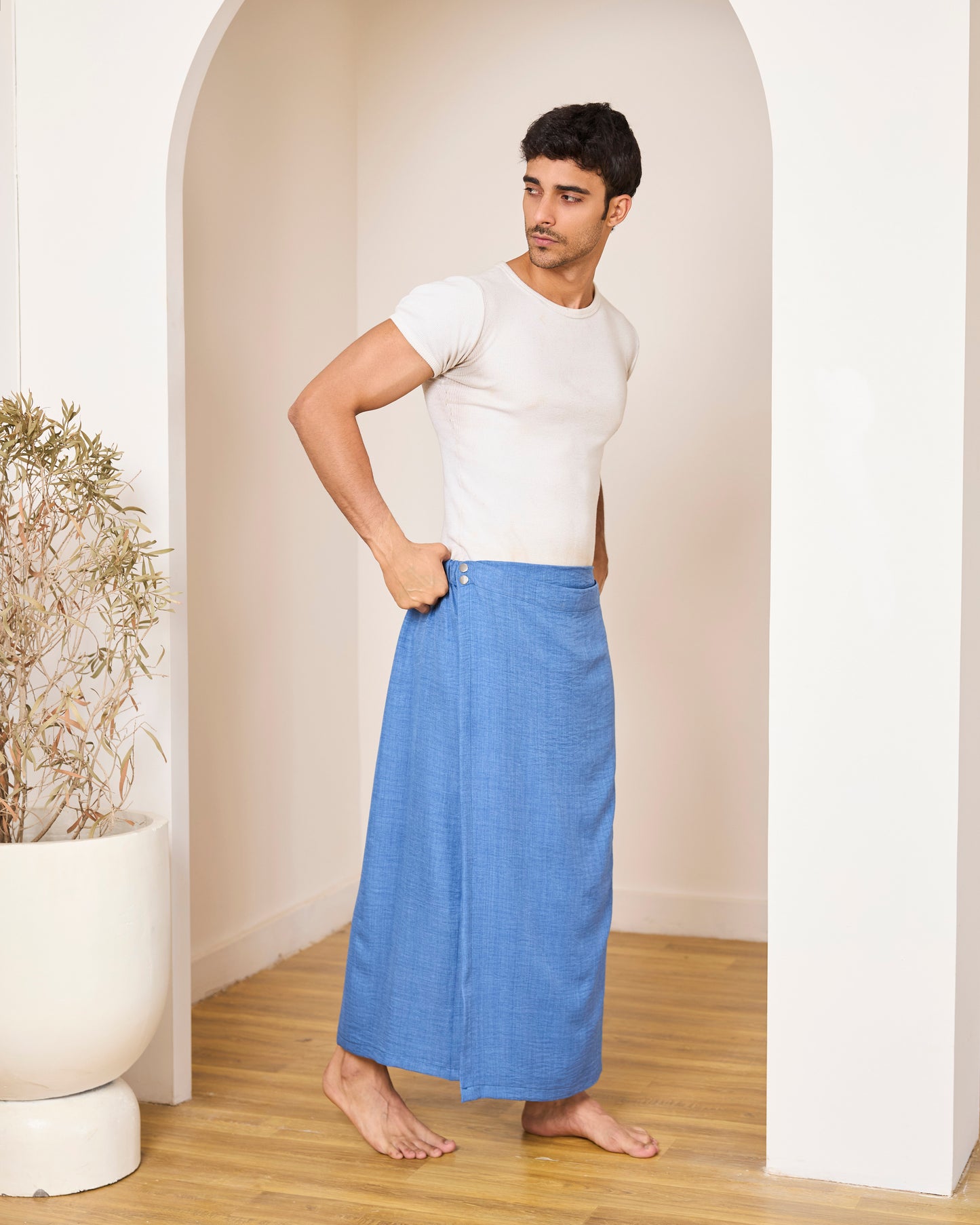 BLUE LINEN AZAR