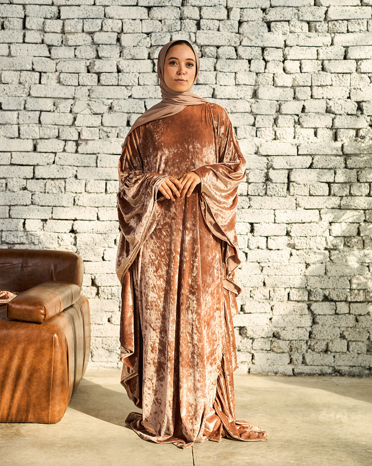 ROSE GOLD VELVET RUFFLES ISDAL