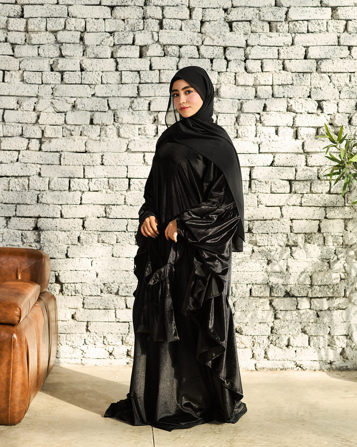 BLACK VELVET RUFFLES ISDAL