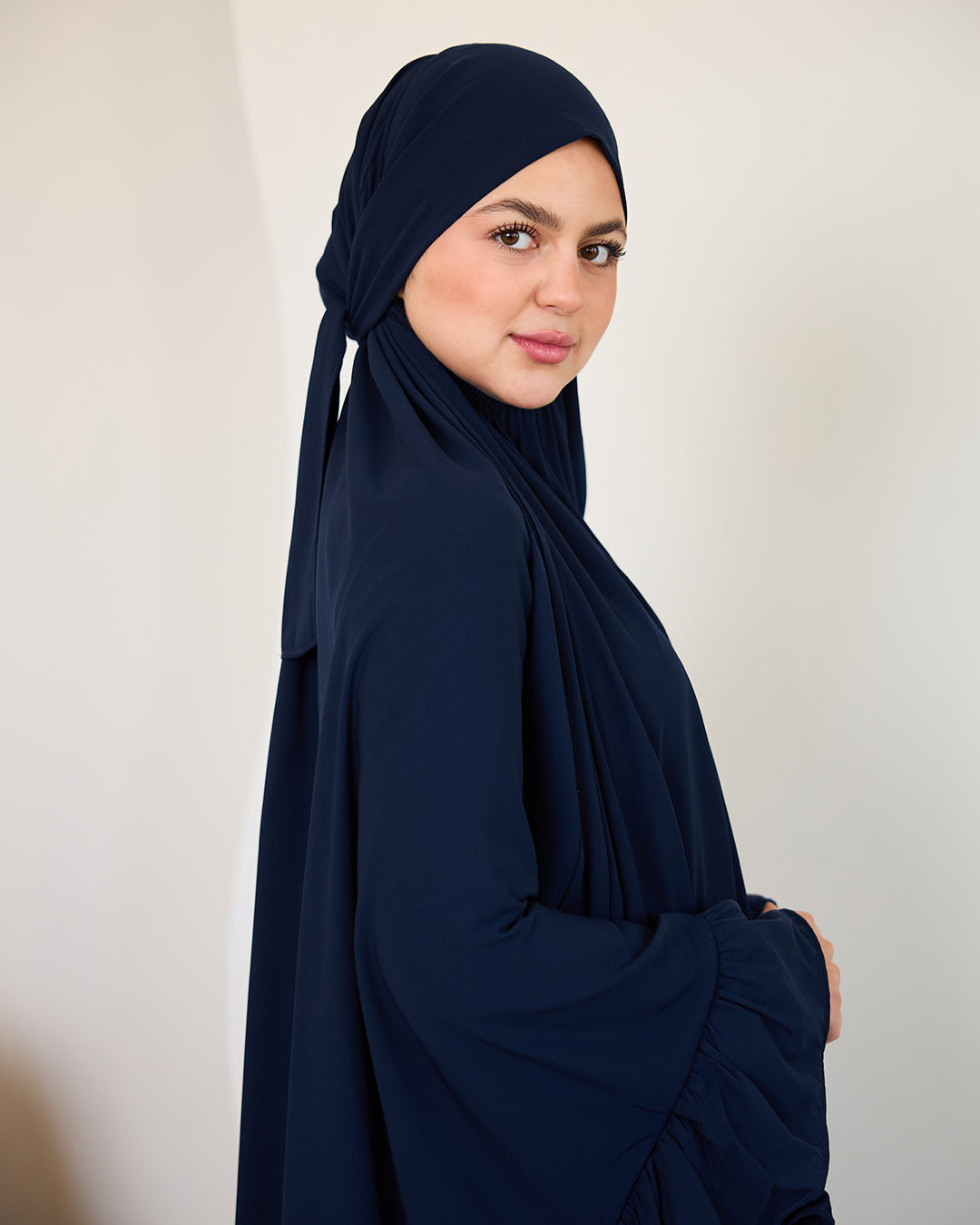 NAVY CREPE SET ISDAL